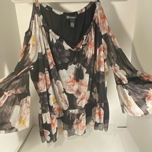 Beautiful flare sleeved, two layers blouse. Love this! Shoulder revealing too.